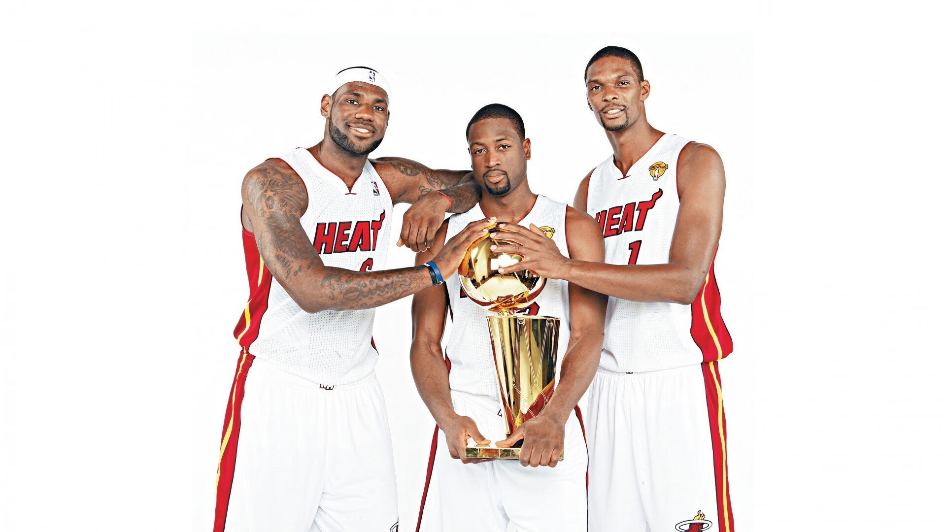 荷兰队在欧洲预赛中表现出色，晋级指日可待